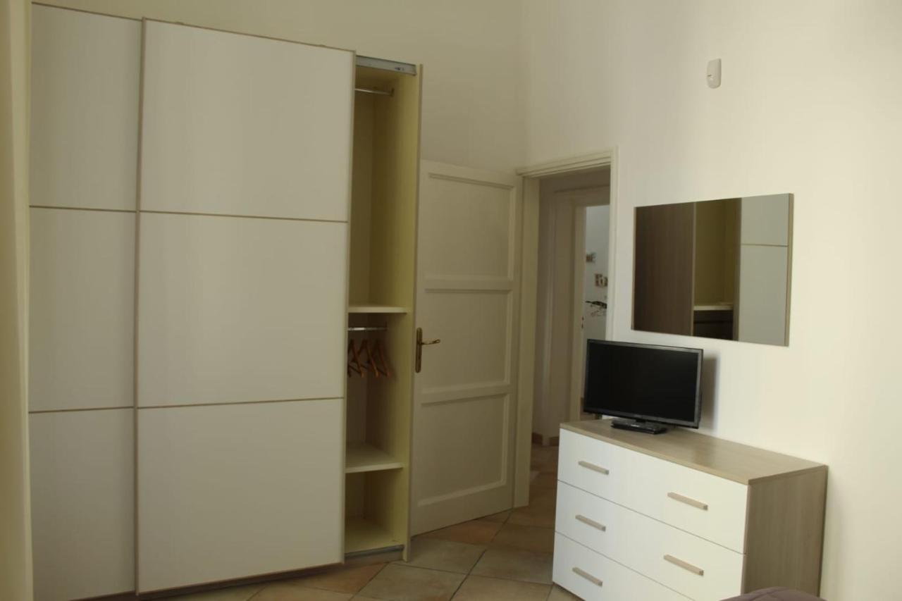 Ohana: Casa Nel Centro Di Lecce Buitenkant foto